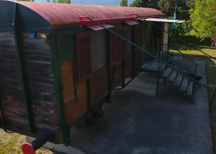 Train In The Forest * Aridaía